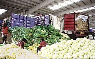 龍巖曹溪農副產品批發市場 閩西農副產品的流通樞紐與民生保障